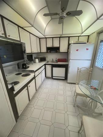 Danians North, 604 NE 2nd St #231, Dania Beach, Florida 33004, image 1