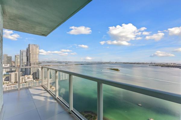 Quantum On The Bay, 1900 N Bayshore Dr #3702, Miami, Florida 33132, image 1