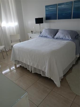 The Islands Martinique, 1893 S Ocean Dr #709, Hallandale Beach, Florida 33009, image 1