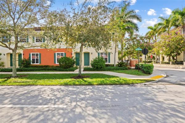 Orchid Grove, 197 SW 6th Pl, Pompano Beach, Florida 33060, image 2