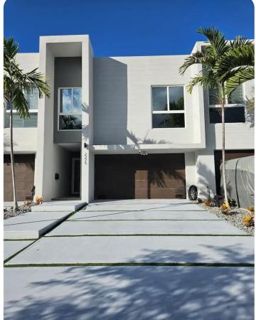 Santa Barbara Estates, 2275 SE 7th St, Pompano Beach, Florida 33062, image 1