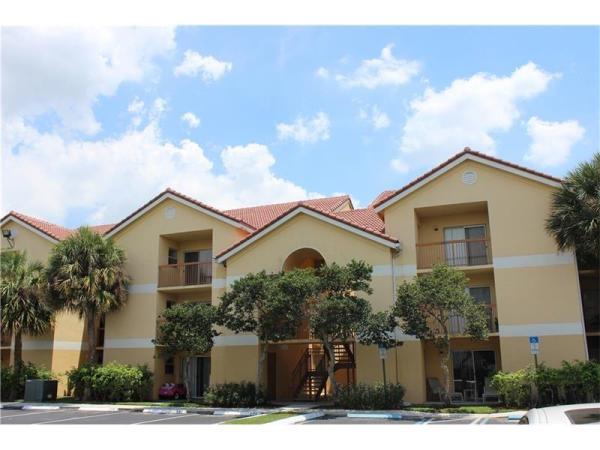 South Palm Place, 7610 Westwood Dr #119, Tamarac, Florida 33321, image 1