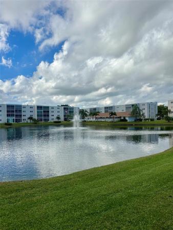 Meadowbrook Lakes, 325 SE 11th Ter #107, Dania Beach, Florida 33004, image 1