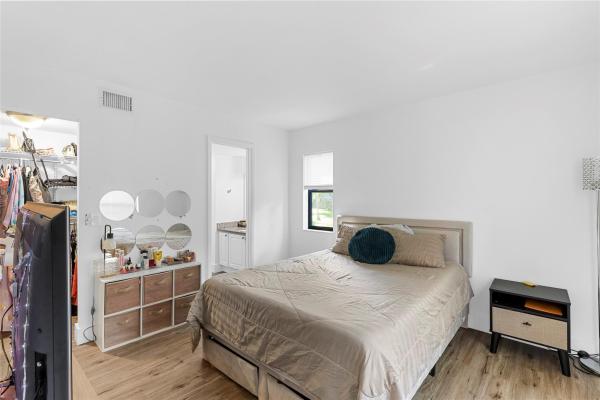 21902 Lake Forest Cir #101, Boca Raton, Florida 33433, image 2