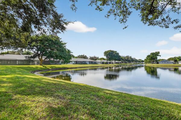 18565 Cherborg Dr, Boca Raton, Florida 33496, image 1