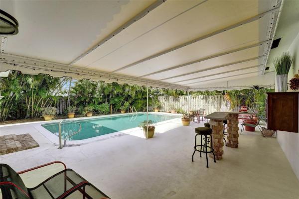 North Corals, 4731 NE 13th Ave, Oakland Park, Florida 33334, image 1
