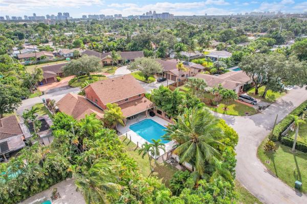 3999 NE 15th Ave, Oakland Park, Florida 33334, image 1