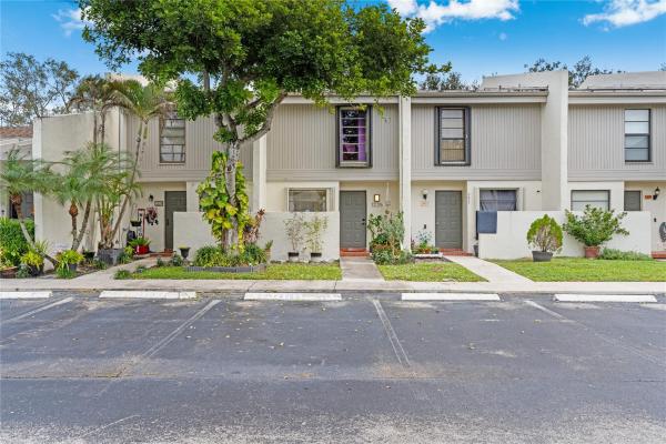 1225 NW 98th Ter #144, Pembroke Pines, Florida 33024, image 1