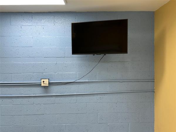 South Middle River, 1101 NW 7th Ave, Fort Lauderdale, Florida 33311, image 1