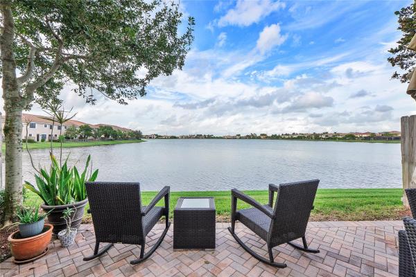 Town Parc At MiraLago, 9585 Town Parc Cir N, Parkland, Florida 33076, image 1