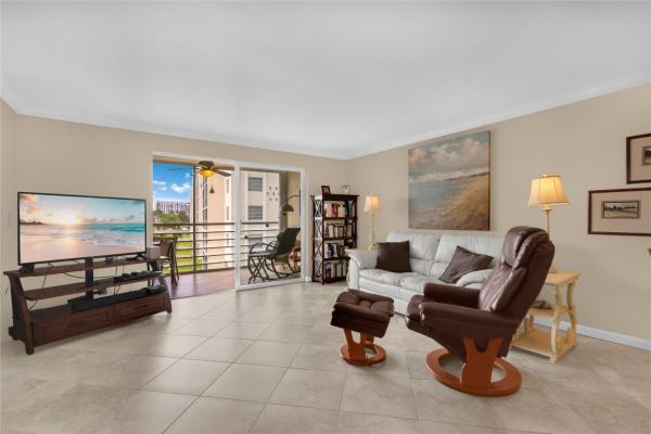 Meadowbrook Lakes View, 321 SE 3rd St #307, Dania Beach, Florida 33004, image 1