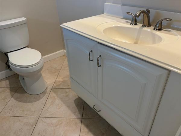 Lauderdale West, 8701 NW 11th St #B157, Plantation, Florida 33322, image 2
