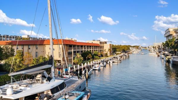 The Caravel, 1700 SE 15th St #302, Fort Lauderdale, Florida 33316, image 1