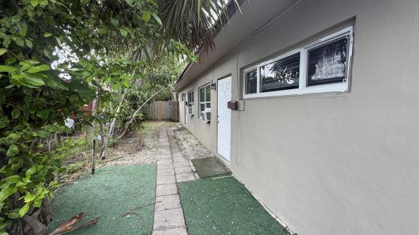 Lincoln Park, 911 NW 12th Ave #1-2, Fort Lauderdale, Florida 33311, image 1