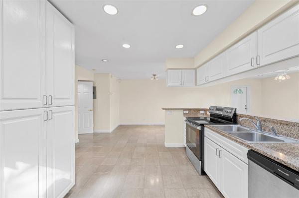 Asoka Bali, 758 NE 13th Ct #7, Fort Lauderdale, Florida 33304, image 1