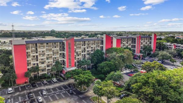 Cypress Bend, 2202 S Cypress Bend Dr #606, Pompano Beach, Florida 33069, image 3