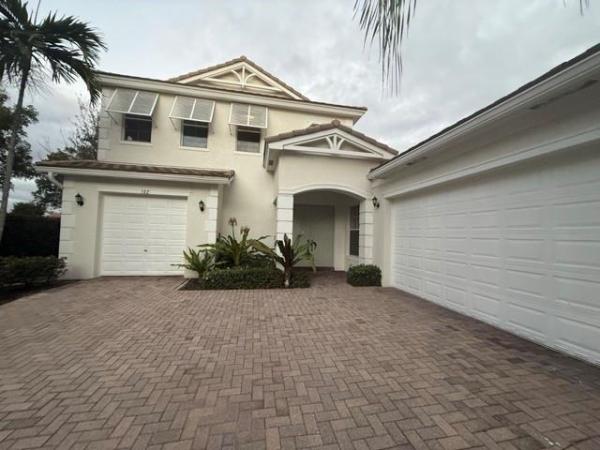 182 Palm Beach Plantation Blvd, West Palm Beach, Florida 33411, image 1