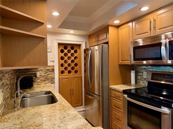 Pompano Beach Club South, 111 Briny Ave #21-07, Pompano Beach, Florida 33062, image 1