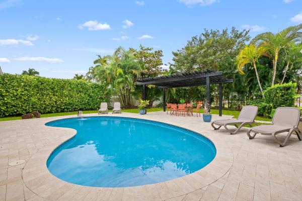 Harbor Beach, 2711 Mayan Dr, Fort Lauderdale, Florida 33316, image 1