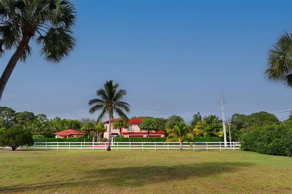 Square Lake, 4656 Lillian Ave, Palm Beach Gardens, Florida 33418, image 1