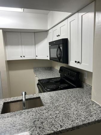 Apple Creek, 7027 W Sunrise Blvd, Plantation, Florida 33313, image 3