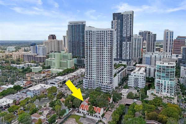 810 SE 2nd St #F, Fort Lauderdale, Florida 33301, image 1