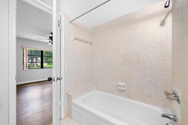 Oakland Shores, 3101 Oakland Shores Dr #H108, Oakland Park, Florida 33309, image 3