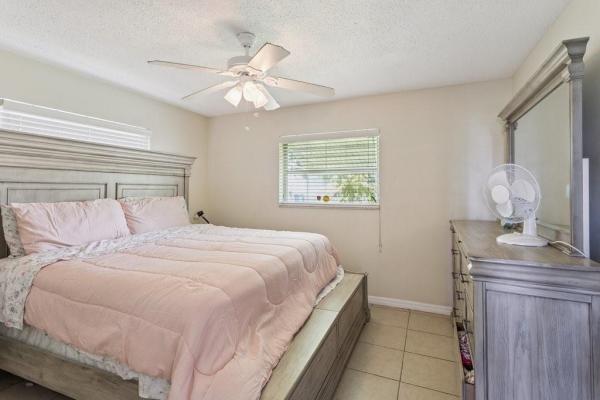 Mainlands Of Tamarac Lakes, 6708 NW 57th Dr, Tamarac, Florida 33321, image 2