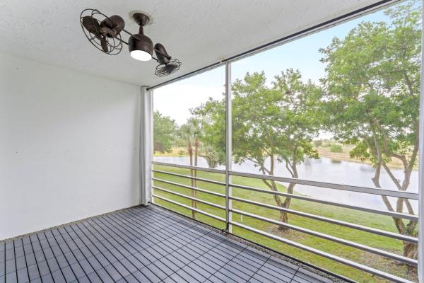 Palm-Aire Country Club 4, 3090 N Course Dr #309, Pompano Beach, Florida 33069, image 1