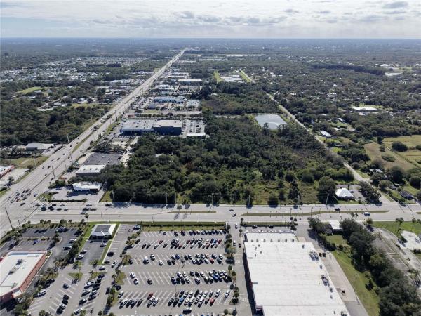 511 W Midway Rd, Fort Pierce, Florida 34982, image 2