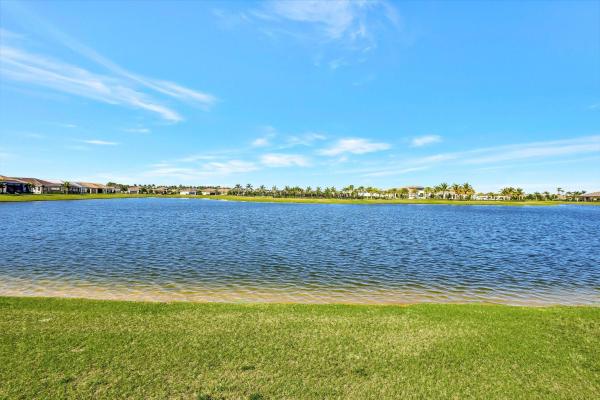 Cresswind Palm Beach, 15865 Key Biscayne Ln, Westlake, Florida 33470, image 2