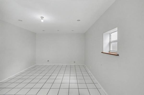 Hollywood Park, 2530 Mckinley St, Hollywood, Florida 33020, image 1