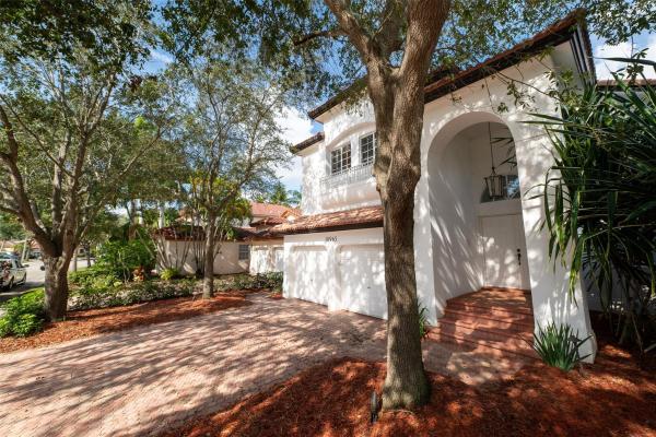 Antilles At Doral Isles, 10965 NW 59th St, Doral, Florida 33178, image 1