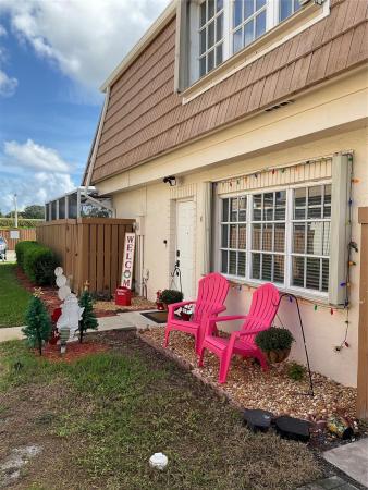 Winchester Courts, 11605 Winchester Dr #D, Palm Beach Gardens, Florida 33410, image 1