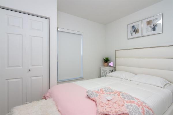 Hollywood Park, 2508 Mckinley St, Hollywood, Florida 33020, image 1