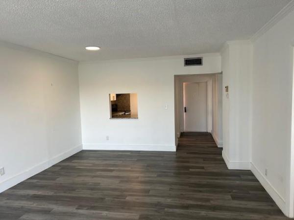 Oriole Golf & Tennis Club 2, 1000 Country Club Dr #403, Margate, Florida 33063, image 1