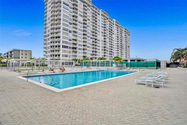 Del Prado, 18031 Biscayne Blvd #1104-3, Aventura, Florida 33160, image 1