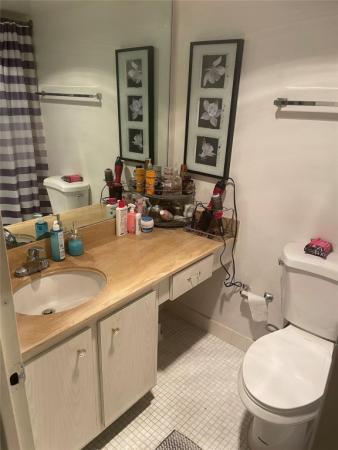 Winston Towers 200, 251 174th St #220, Sunny Isles Beach, Florida 33160, image 1