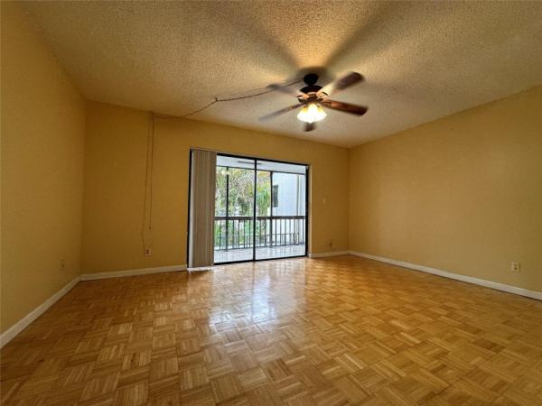6630 Racquet Club Dr #163, Lauderhill, Florida 33319, image 2