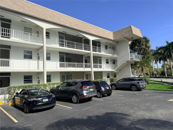 Paradise Villas, 501 Blue Heron Dr #221-A, Hallandale Beach, Florida 33009, image 1