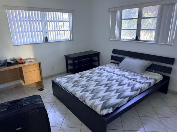 Paradise Villas, 501 Blue Heron Dr #221-A, Hallandale Beach, Florida 33009, image 1