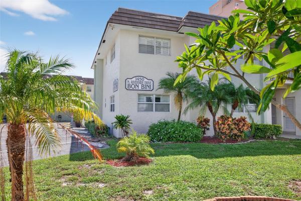 Bon Bini, 1450 N Riverside Dr #102, Pompano Beach, Florida 33062, image 1