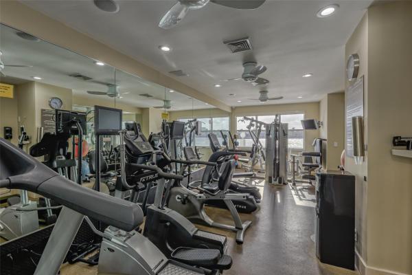 Bayshore Towers, 511 Bayshore Dr #804, Fort Lauderdale, Florida 33304, image 3
