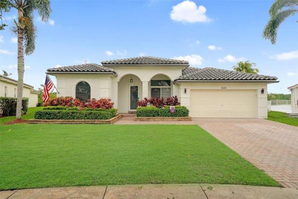 The Pointe At Pembroke Isles, 16796 NW 8th St, Pembroke Pines, Florida 33028, image 1