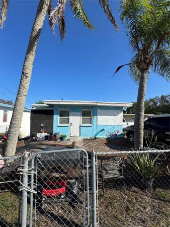 Highland Park, 812 N 17th St, Fort Pierce, Florida 34950, image 1
