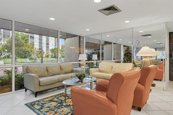 Cypress Bend, 2307 S Cypress Bend Dr #106, Pompano Beach, Florida 33069, image 1