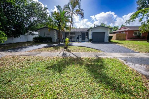 Hollywood Hills, 5320 Taylor St, Hollywood, Florida 33021, image 1