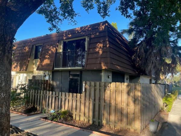 Evergreen Lakes, 4887 NW 94th Ter, Sunrise, Florida 33351, image 3