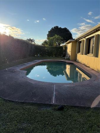 Palmetto Pines, 10750 Eureka St, Boca Raton, Florida 33428, image 1