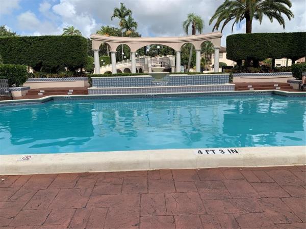 Villa D'Este, 623 Deer Creek Via Verona Cir, Deerfield Beach, Florida 33442, image 1